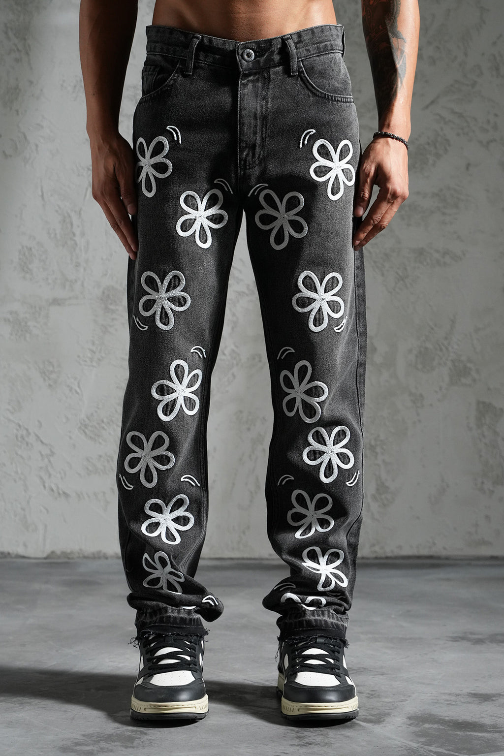 JEANS STRAIGHT A MOTIF