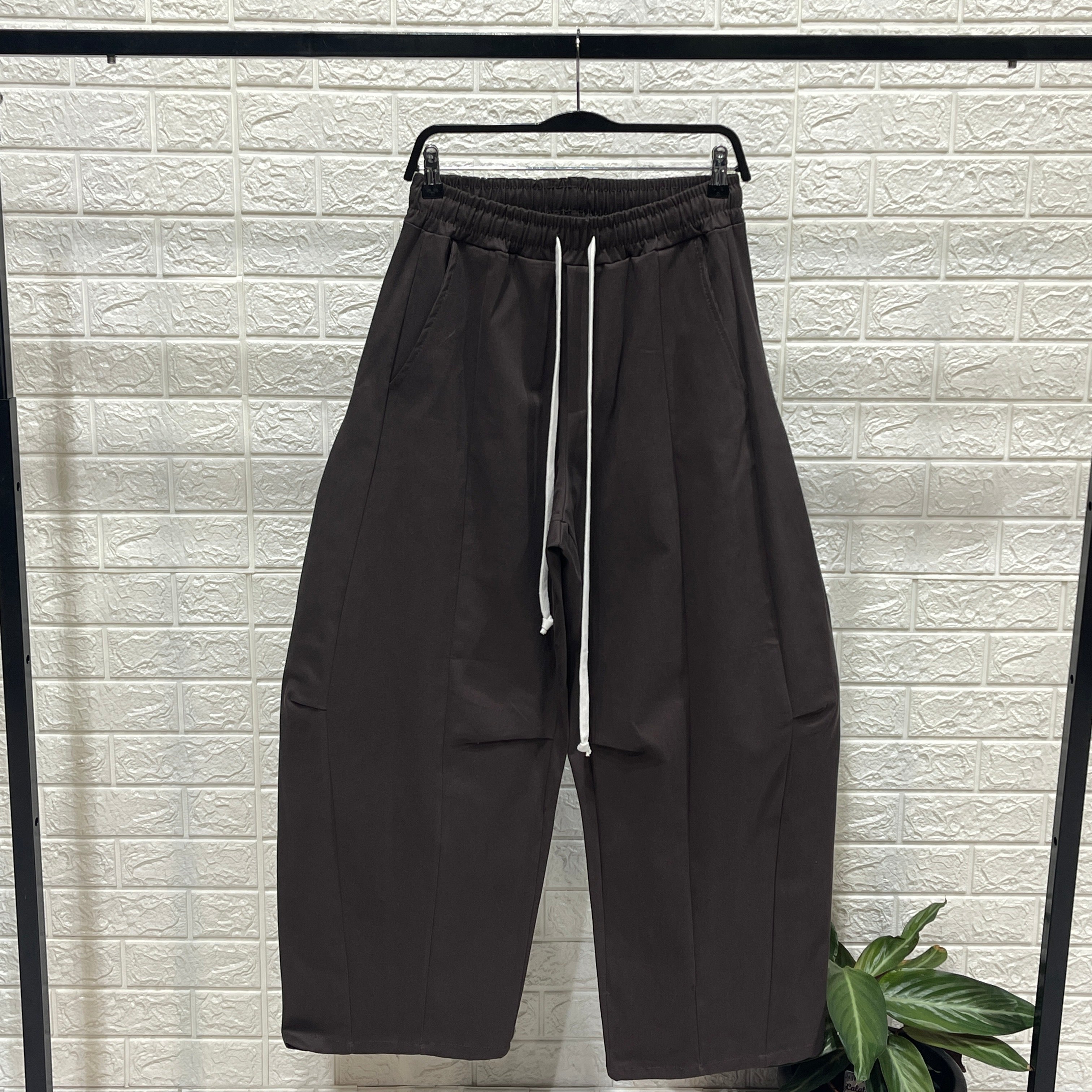 PANTALON BALLOON FIT - BROWN
