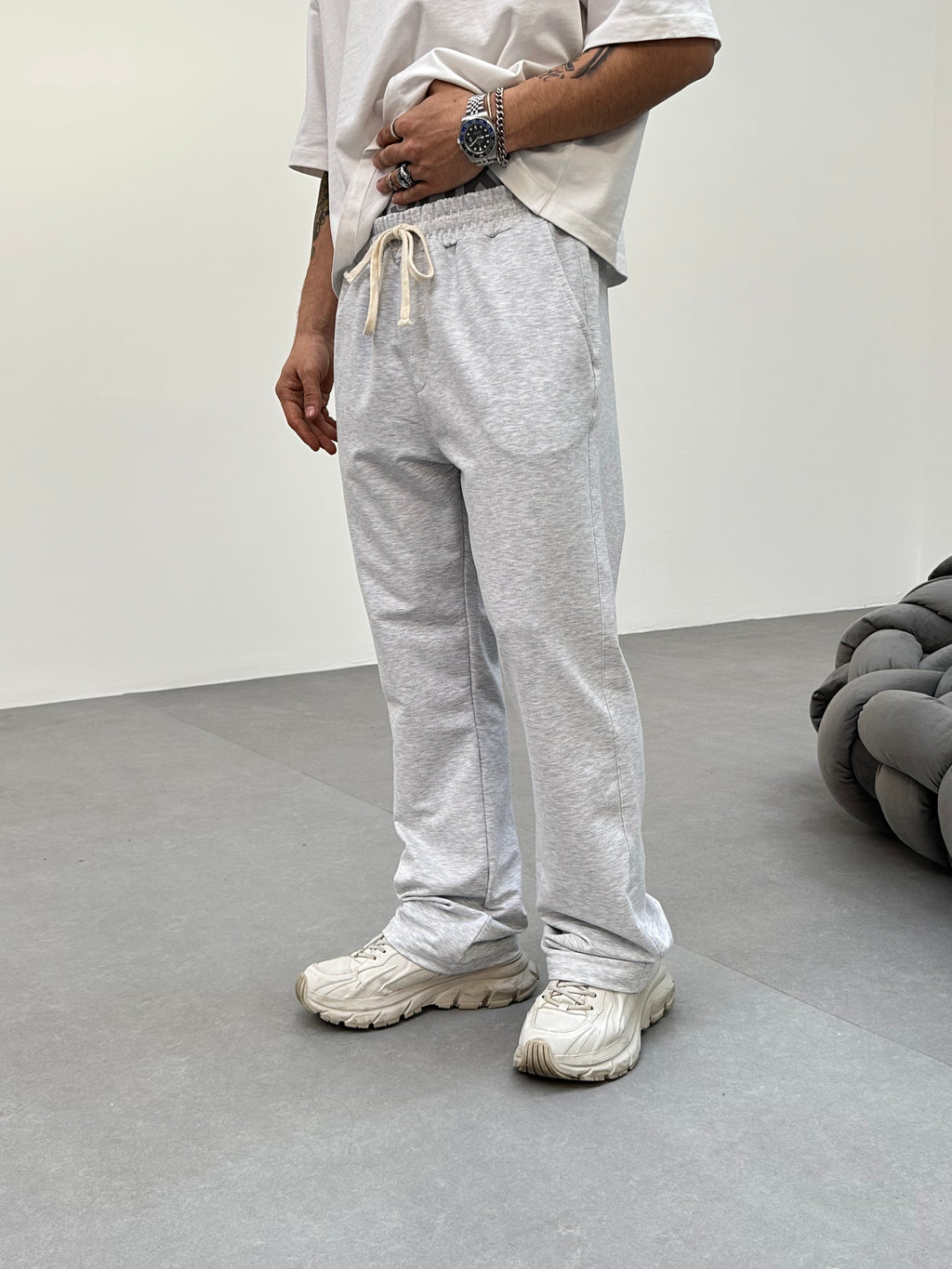 PANTALON JOGGING FLARE - GREY