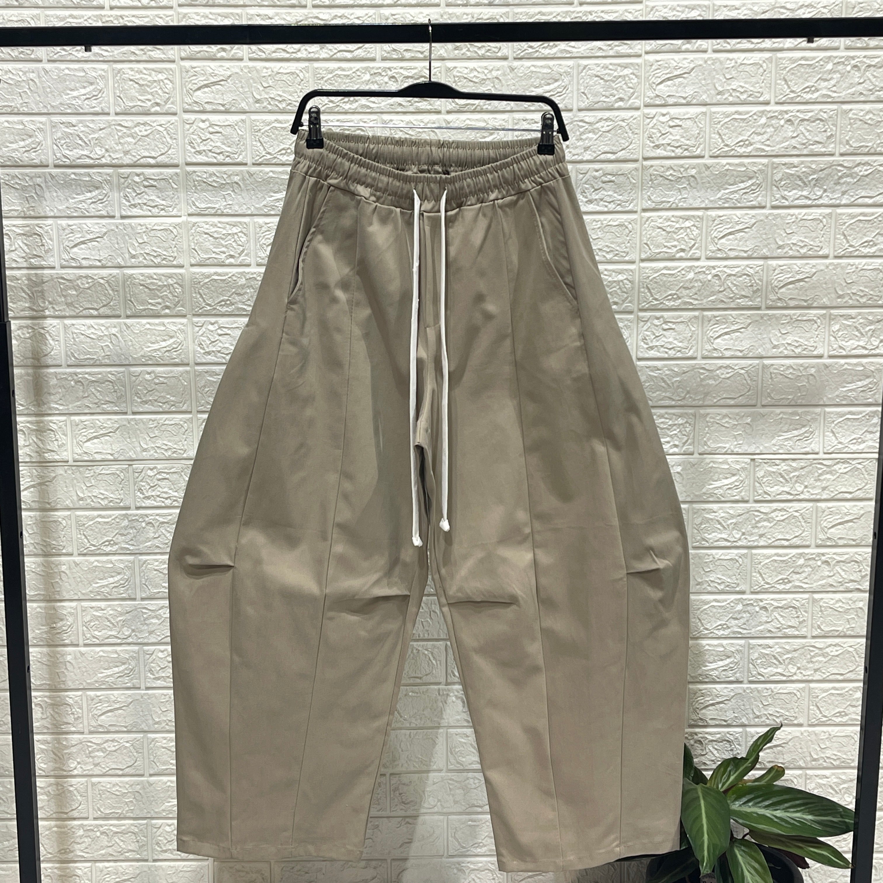 PANTALON BALLOON FIT - BEIGE