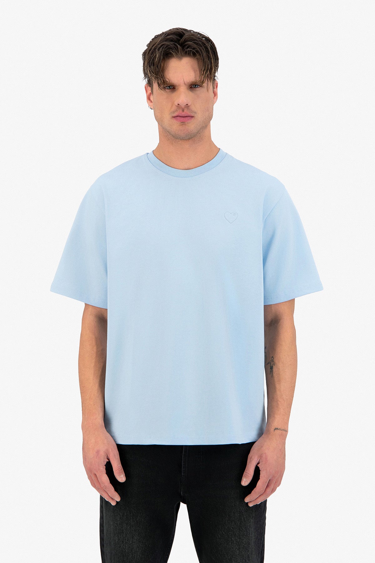 T-SHIRT CŒUR BRODÉ