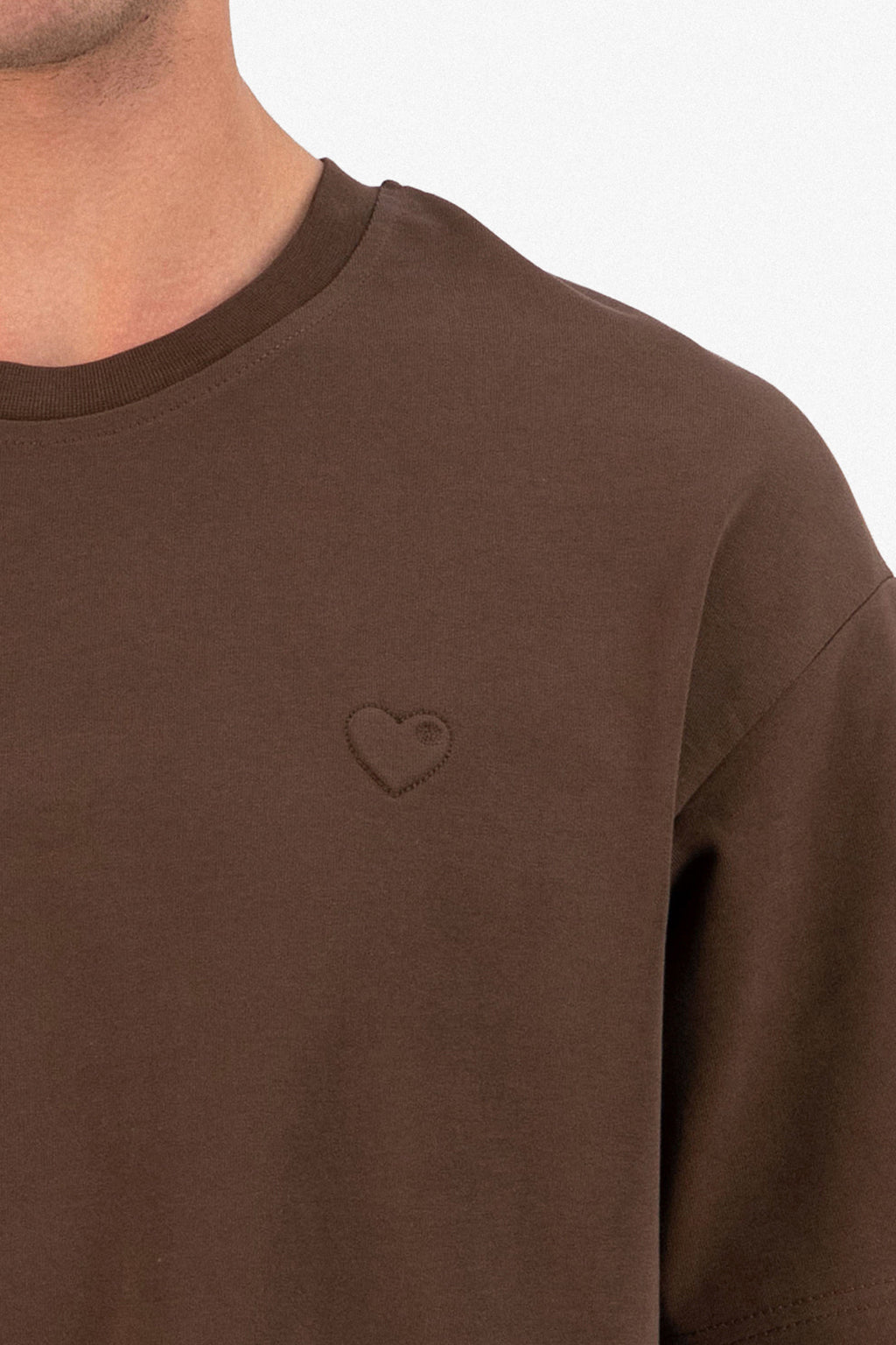 T-SHIRT CŒUR BRODÉ